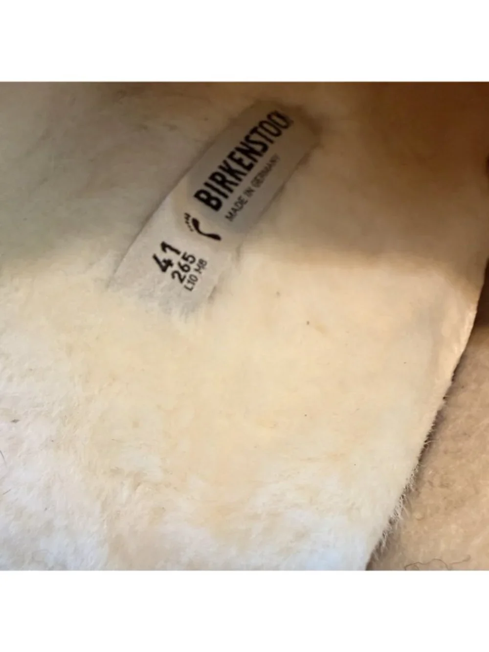BIRKENSTOCK  Zermatt  Genuine Shearling Lined Ivory Slipper Size 41 L 10